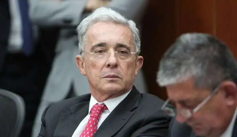 ALVARO URIBE 1