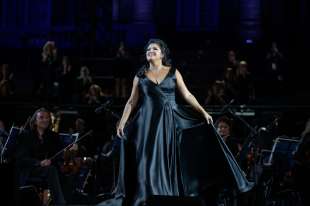 Anna Netrebko - Napoli