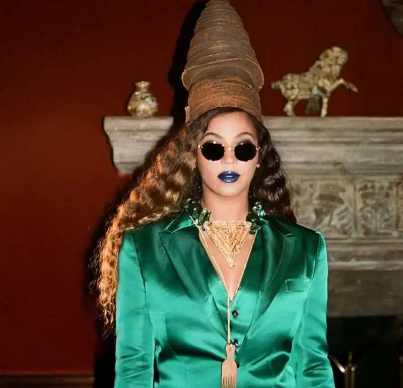 beyonce in black is king 19