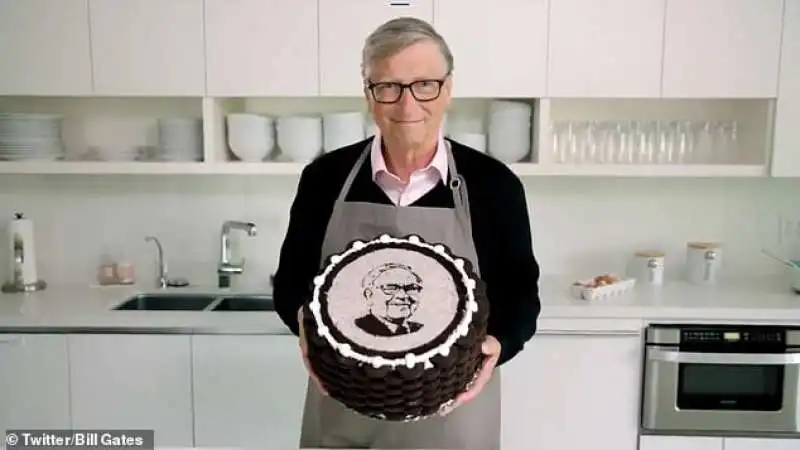 bill gates prepara una torta per warren buffett 4