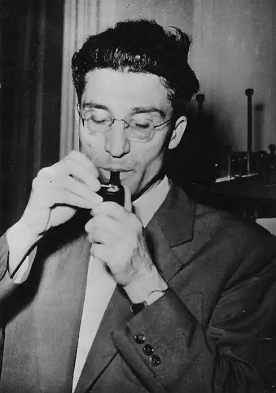 cesare pavese 1