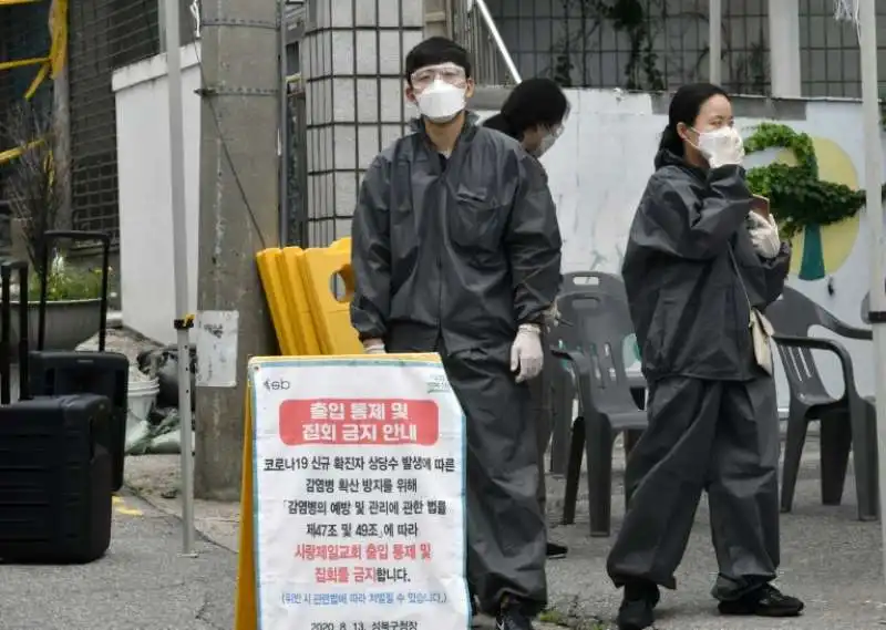 CONTAGIO NELLA CHIESA DI SARANG JEIL