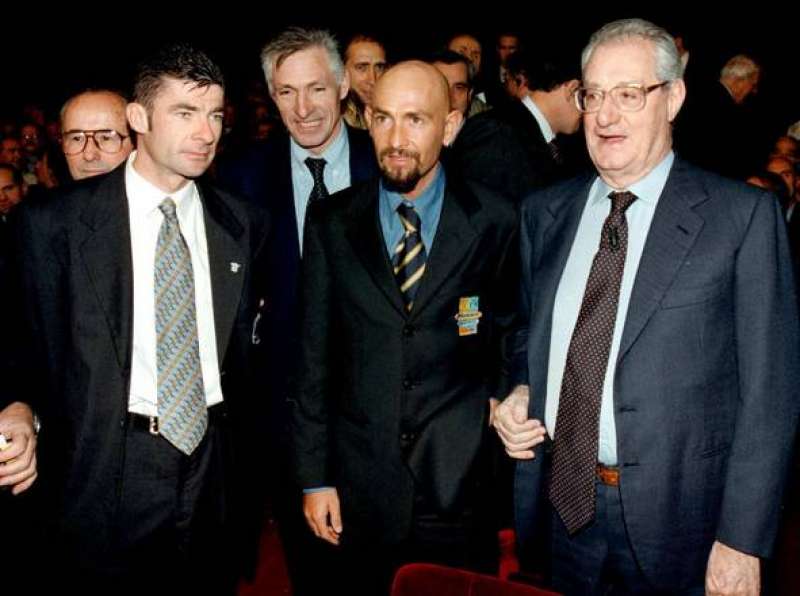 gianni bugno francesco moser marco pantani e cesare romiti 1998