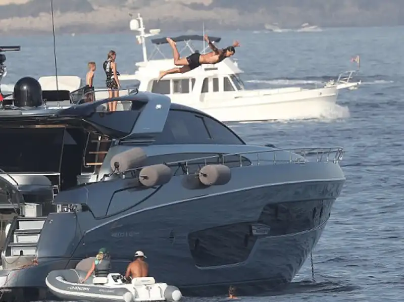 ibrahimovic e lo yacht