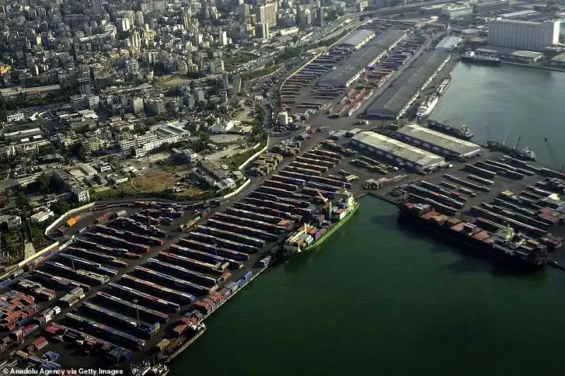 il porto di beirut prima dell'esplosione