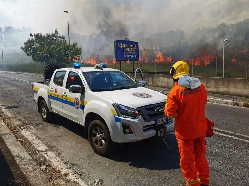 incendio gra roma