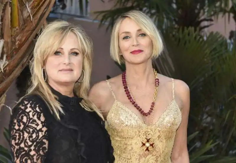 KELLY E SHARON STONE