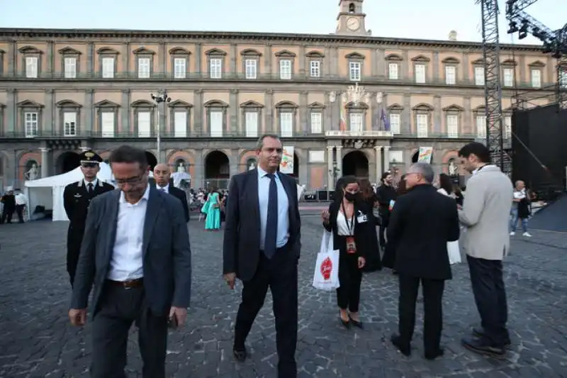 Luigi De Magistris - Piazza del Plebiscito - Teatro San Carlo