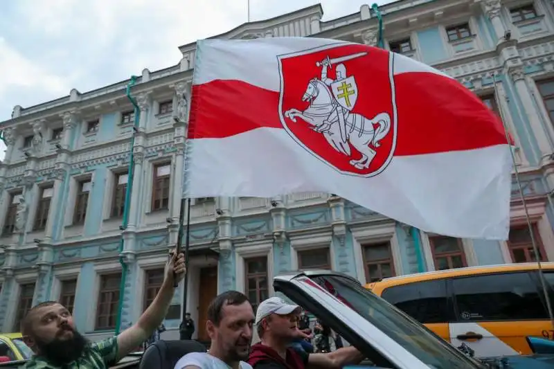 manifestazione di protesta a minsk contro lukashenko 16