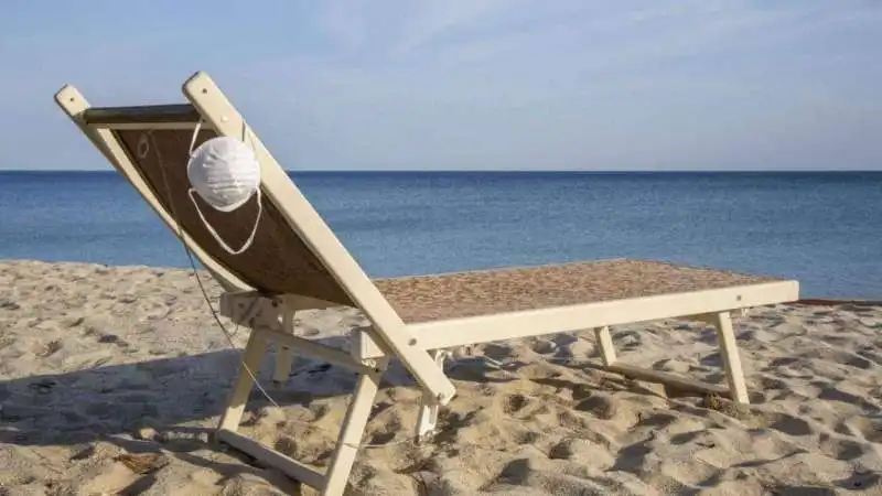 spiaggia distanze sociali 5