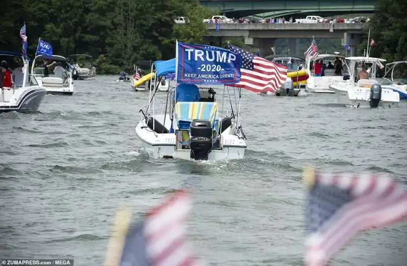 supporter di trump al lago allatoona 2