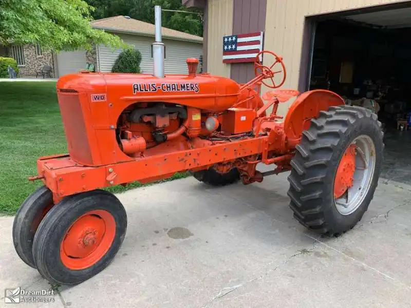 trattore allis chalmers 