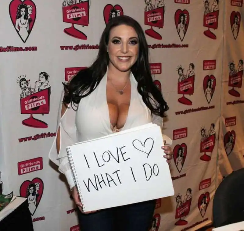 angela white buzzfeed