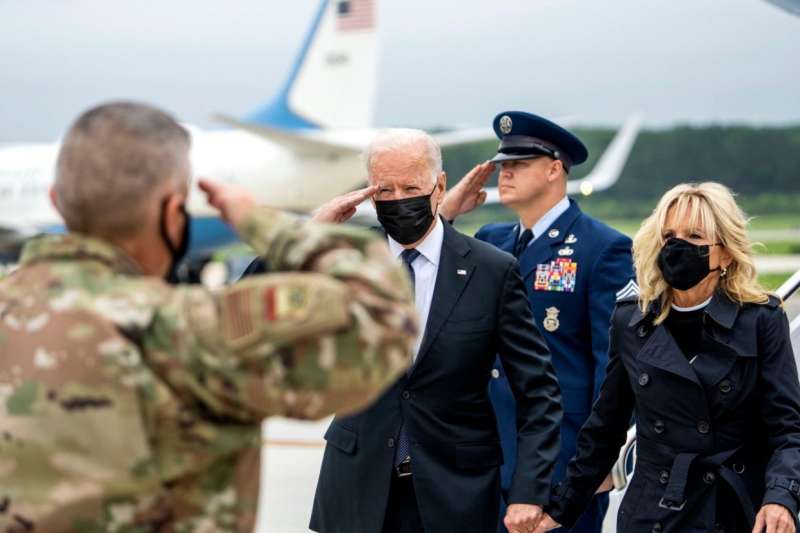 biden a dover per il rientro delle salme dei soldati da kabul 5