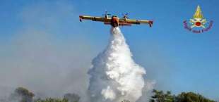 canadair in azione