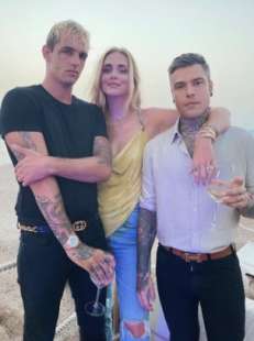 chiara ferragni, achille lauro e fedez 1