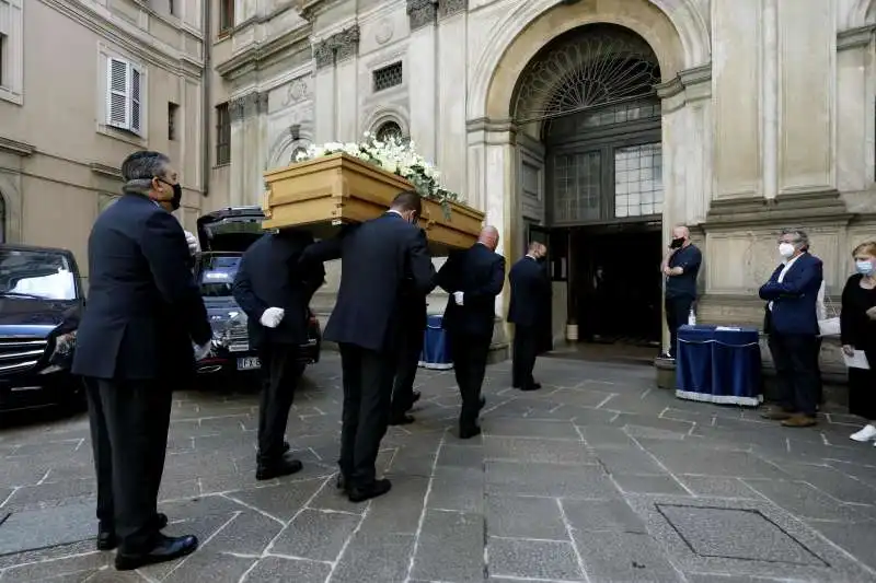 funerali roberto calasso  4