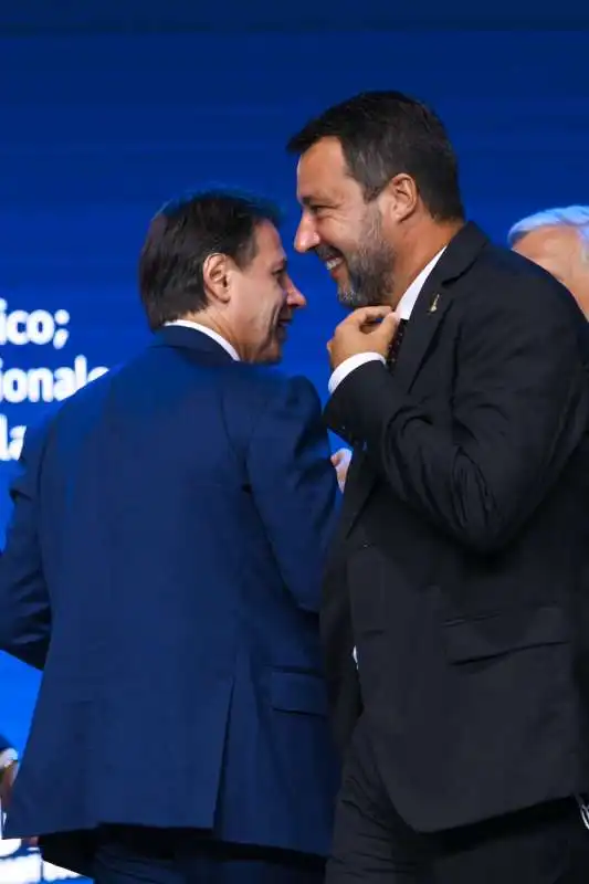 giuseppe conte matteo salvini   meeting rimini 1