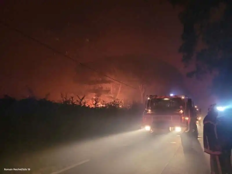 incendio in costa azzurra 13