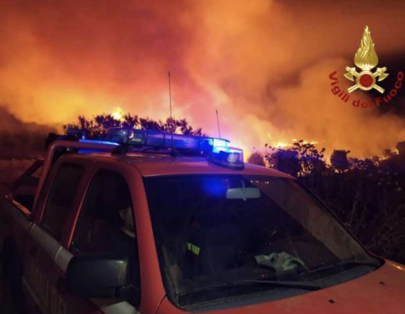 INCENDIO IN SARDEGNA