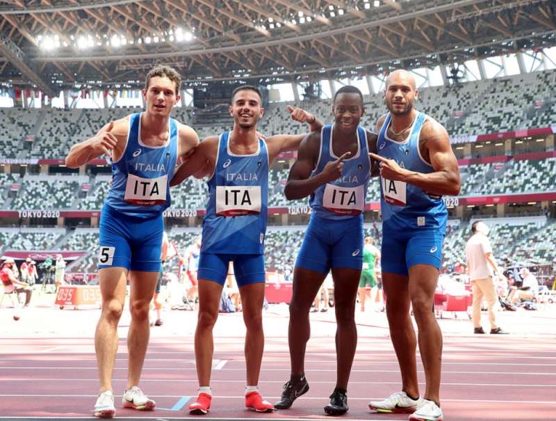 italia 4x 100