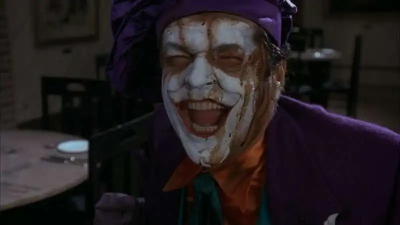 jack nicholson joker nel batman di tim burton 