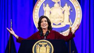 kathy courtney hochul 1