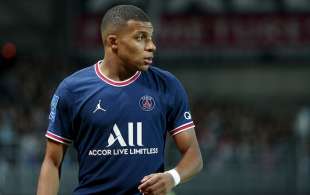 kylian mbappe 4