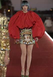 la sfilata di dolce e gabbana a venezia 2