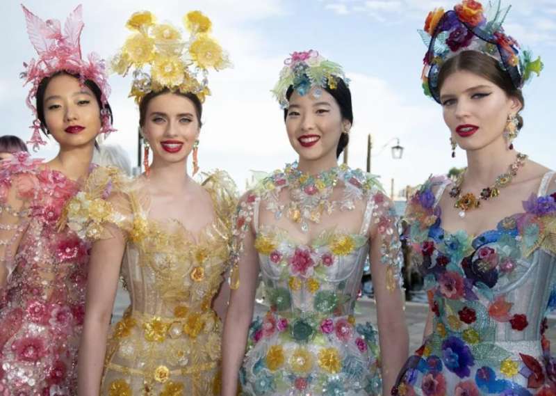 la sfilata di dolce e gabbana a venezia 8