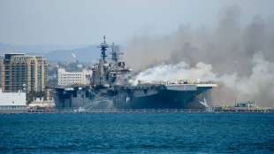 la uss bonhomme richard 5