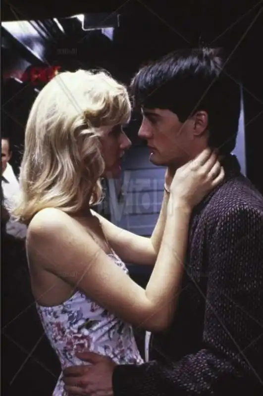 laura dern kyle maclachlan   blue velvet 