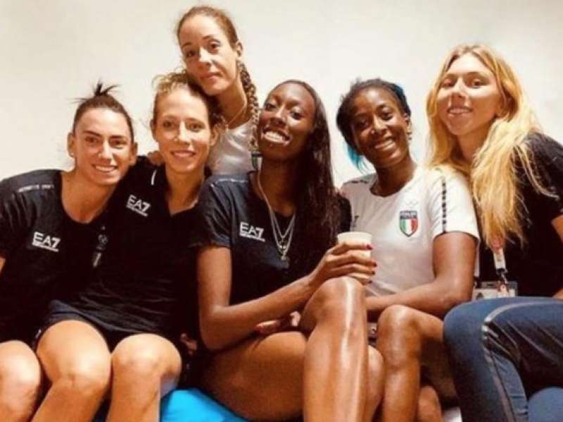 LE RAGAZZE DELLA NAZIONALE DI PALLAVOLO