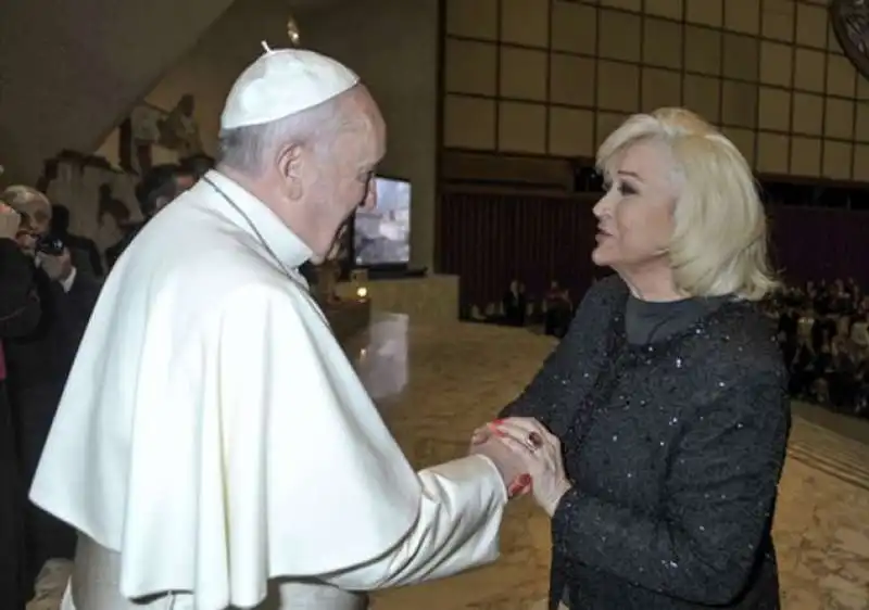 liana orfei e il papa