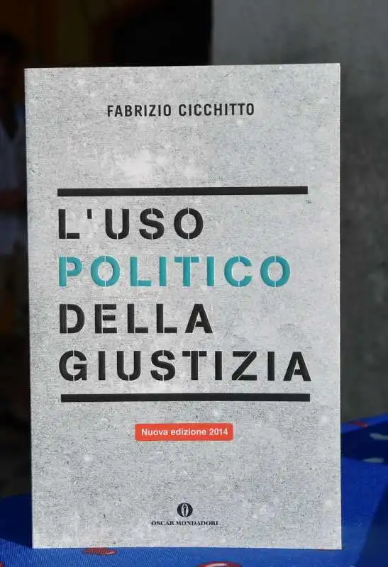 libro di fabrizio cicchitto