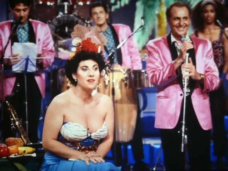 marisa laurito renzo arbore   quelli della notte 