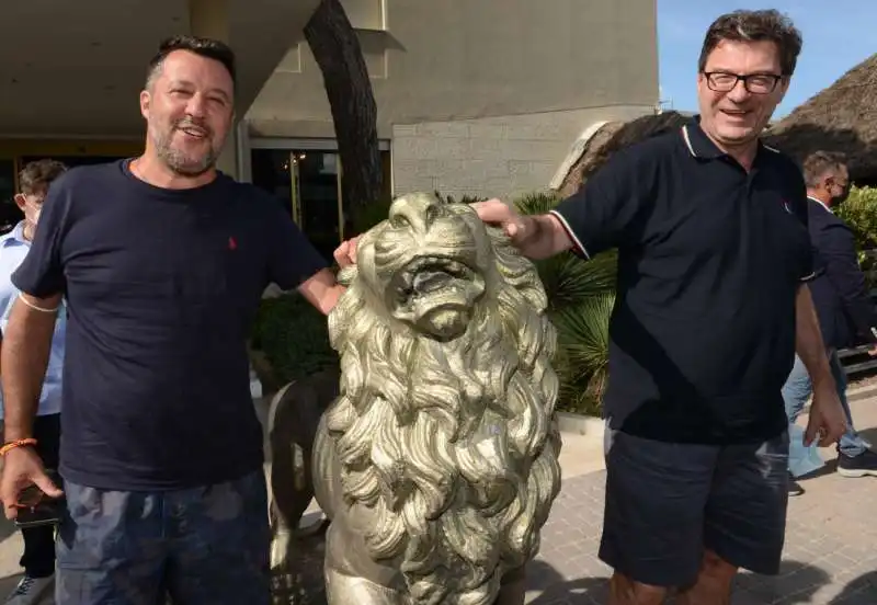 MATTEO SALVINI E GIANCARLO GIORGETTI ALL HOTEL MIAMI DI MILANO MARITTIMA