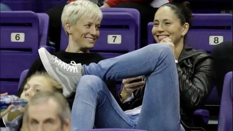 megan rapinoe sue bird 