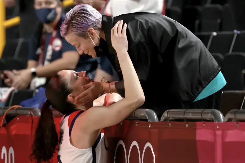 megan rapinoe sue bird 