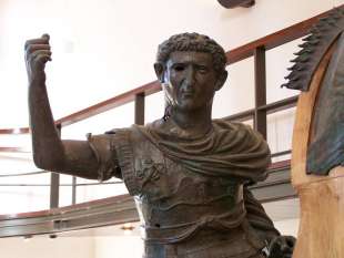 Monumento equestre a Domiziano–Nerva