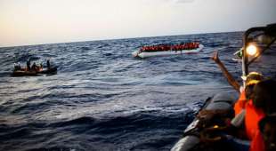 naufragio sulla rotta africa isole canarie 3