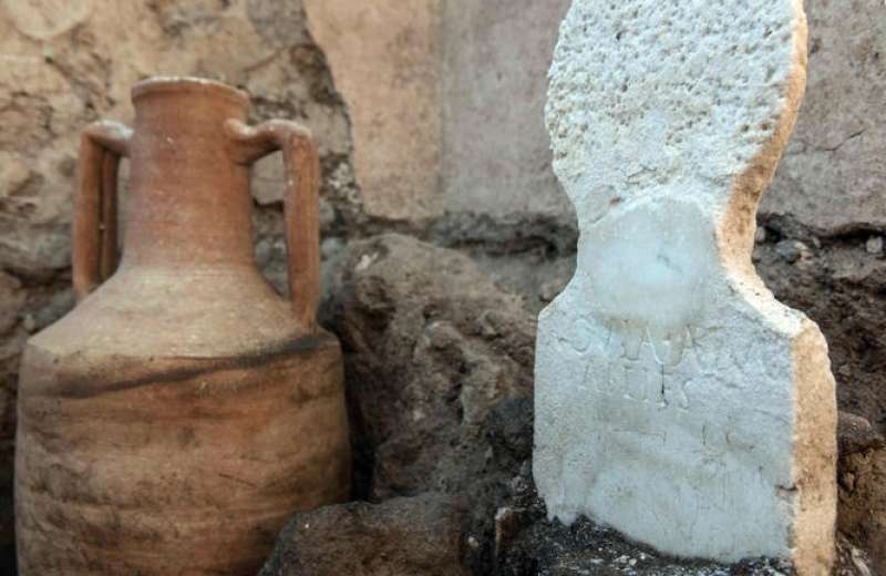 pompei, scoperta nuova tomba 1