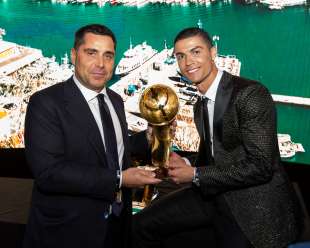 riccardo silva cristiano ronaldo globe soccer dubai