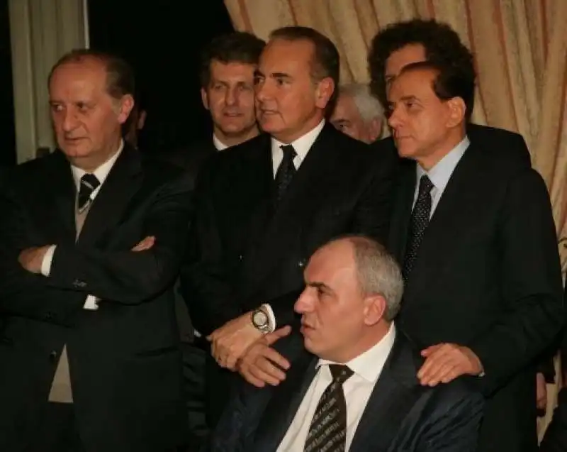 UNA FOTO DI SILVIO BERLUSCONI E GUIDO CROSETTO INSIEME