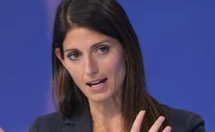 virginia raggi ospite di 'in onda' 4