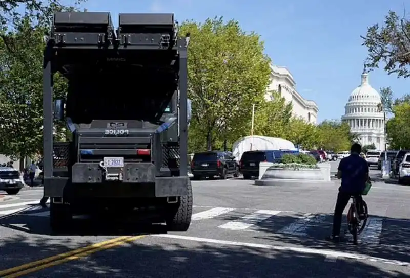 washington   campidoglio in lockdown per allarme bomba 6