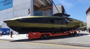 yacht lamborghini conor mcgregor