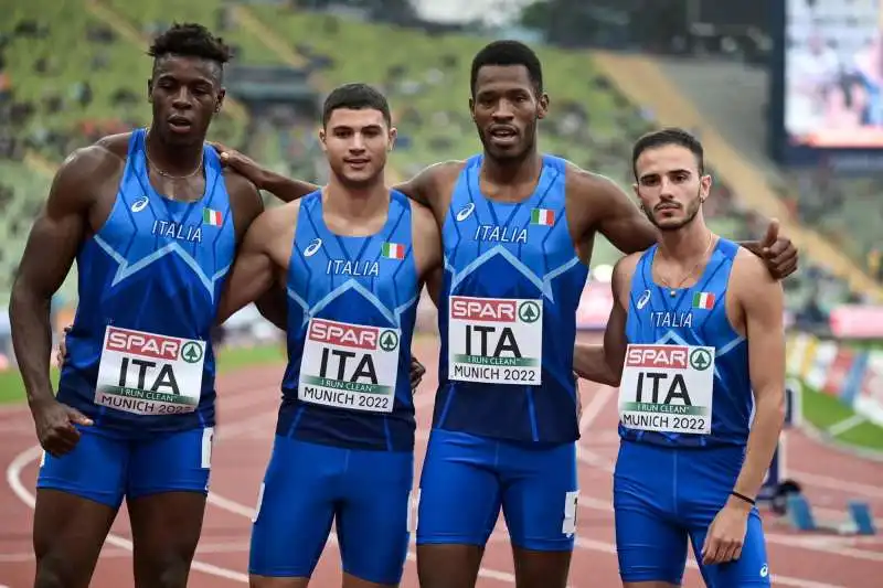 4X100 ITALIA EUROPEI MONACO 