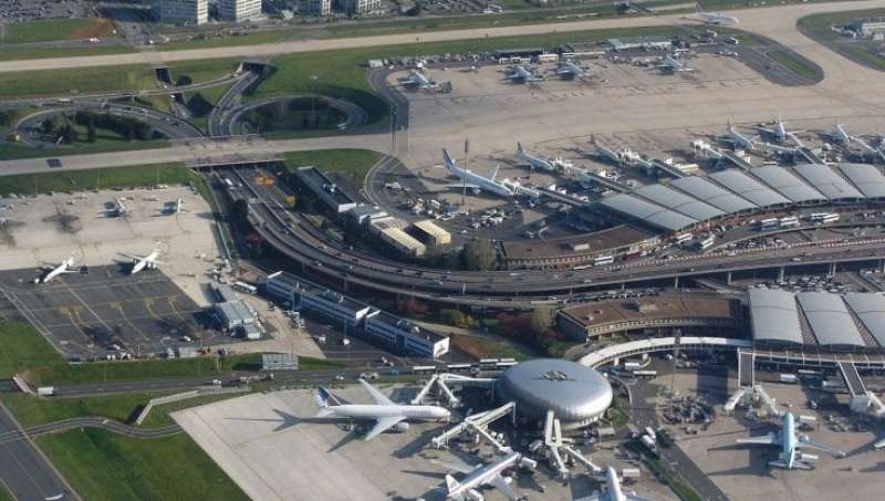 aeroporto parigi charles de gaulle