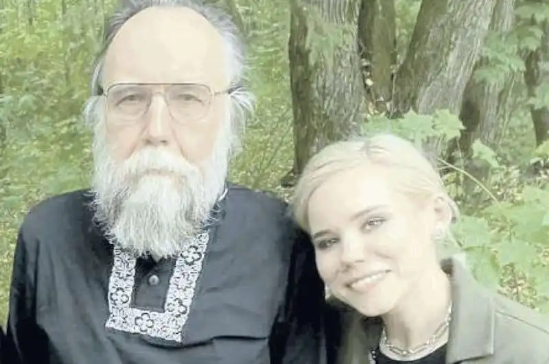 ALEXANDER DUGIN CON LA FIGLIA DARYA